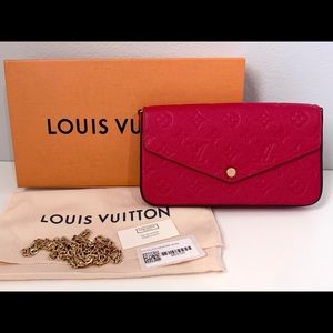 Sold. Louis Vuitton Pochette Felicie Empreinte Scarlet